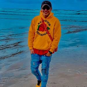 Meet your Posher, Christian